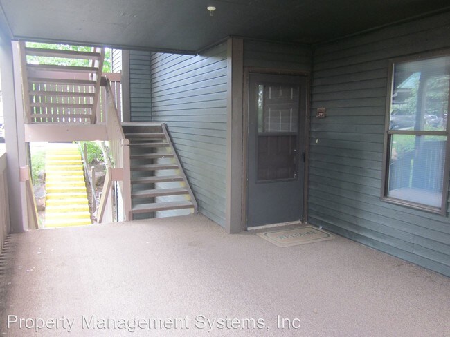 Building Photo - 6975 N 2200 W
