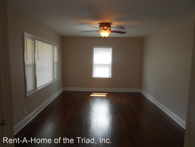 Building Photo - 3 br, 2 bath House - 319 Dogwood Circle