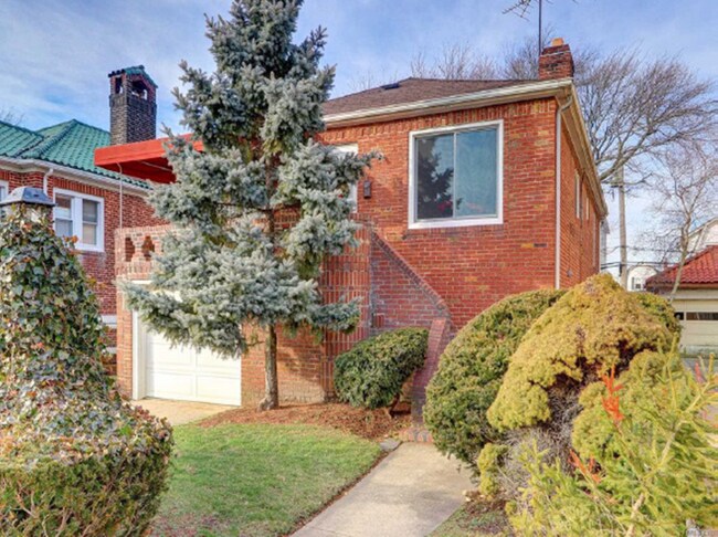 Foto del edificio - 357 E Olive St