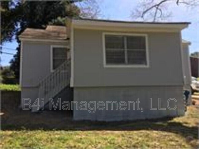 Foto del edificio - 3175 Washington Rd