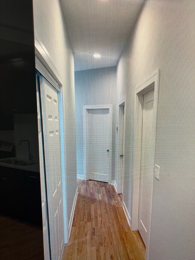 Foto del edificio - 2708 W Maypole Ave