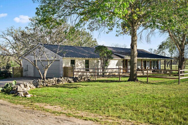 Foto del edificio - 1219 Sisterdale Rd