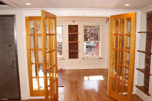 Building Photo - 1415 Herkimer St