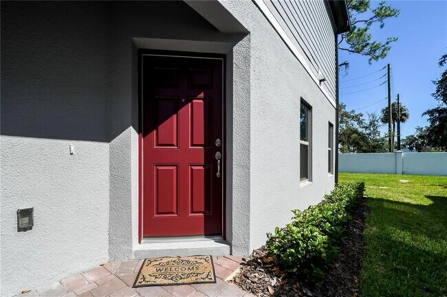 Foto del edificio - 310 Cedar Bark Ln
