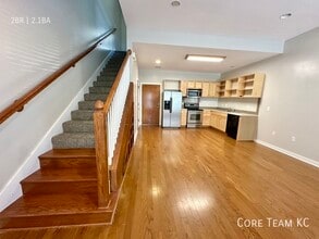 Building Photo - 2911 Cherry St