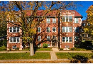 Building Photo - 329 Kedzie St