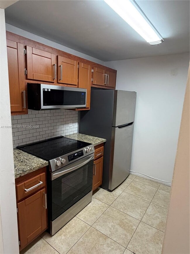 Building Photo - 301 SW 135th Ave