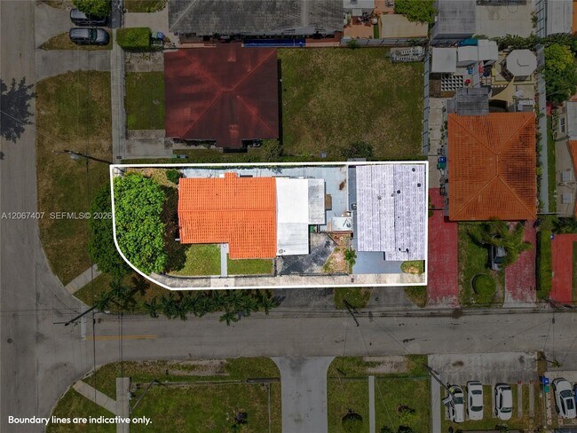 Foto del edificio - 3500 NW 1st St