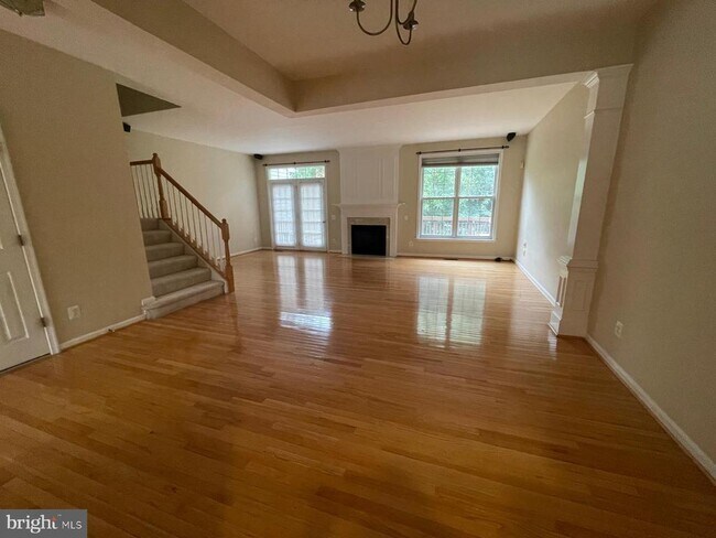Building Photo - 13133 Rose Petal Cir