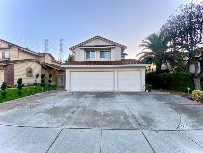 Gorgeous 4-bedroom Home Located in Cameron Hills Neighborhood of Fremont! - Gorgeous 4-bedroom Home Located in Cameron Hills Neighborhood of Fremont!