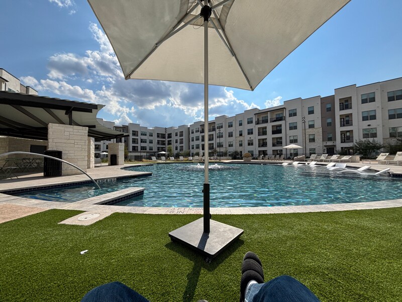 Foto principal - 19500 I-35