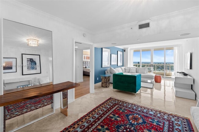 Foto del edificio - 21055 Yacht Club Dr