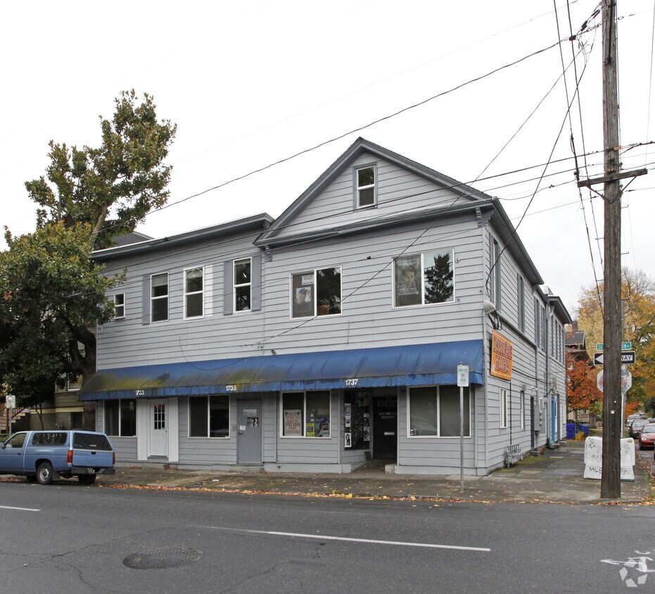 Primary Photo - 1733-1737 SE Morrison St