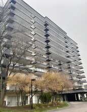 Building Photo - 15801 Providence Dr