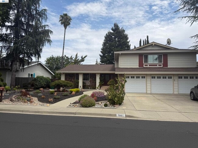 Building Photo - 3885 Aragon Ln