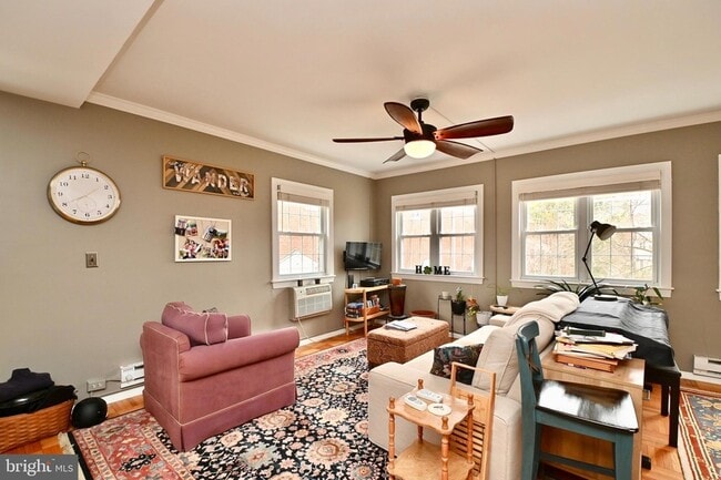 Building Photo - 3309 Martha Custis Dr