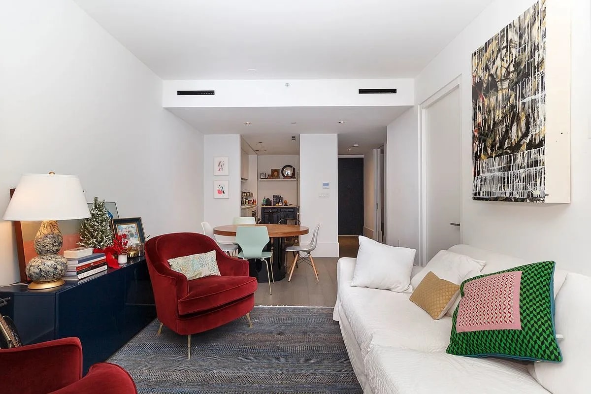 Foto principal - 60 S 8th St