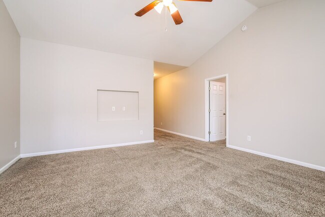 Foto del edificio - 2202 King Malcolm Ln