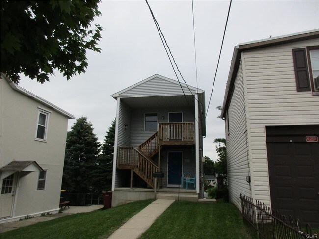 Building Photo - 2333 N 1st Ave
