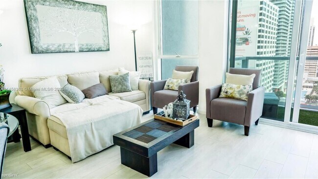 Foto del edificio - 1 br, 1 bath Condo - 244 Biscayne Blvd Apt...