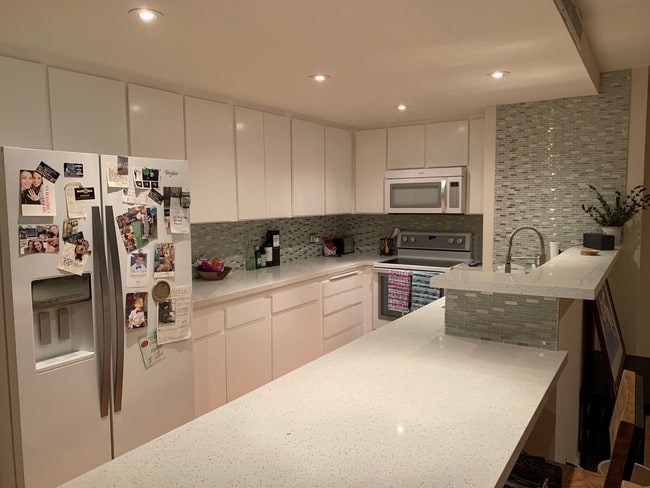 Open Kitchen - 2170 Century Park E