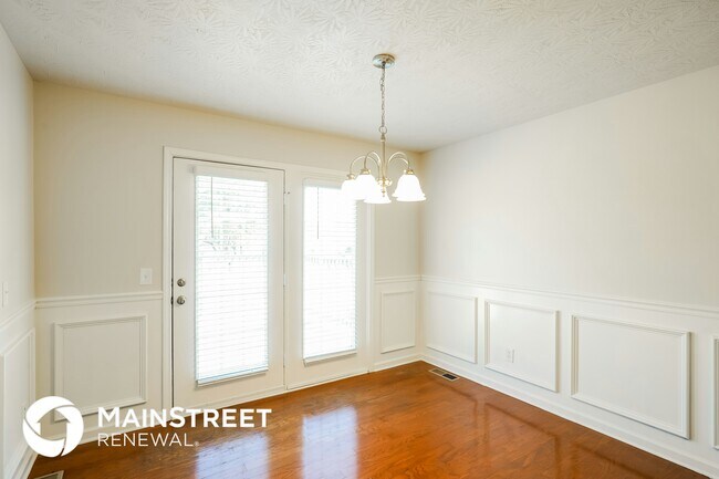 Foto del edificio - 145 Summerlin Dr