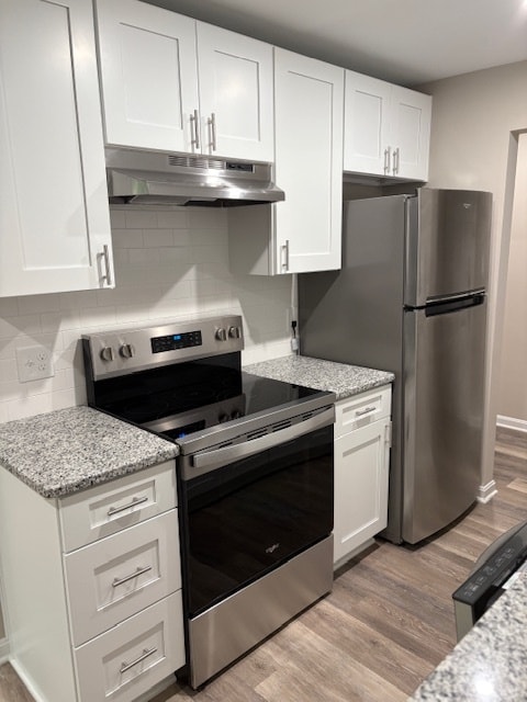 Kitchen - 11611 Stoneview Sq