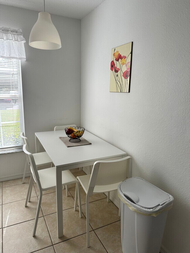 Foto del edificio - 833 Durango Loop St