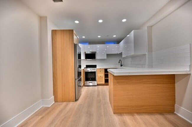Building Photo - New Construction Bay Village 2 Bed on Winchester St for March 1st