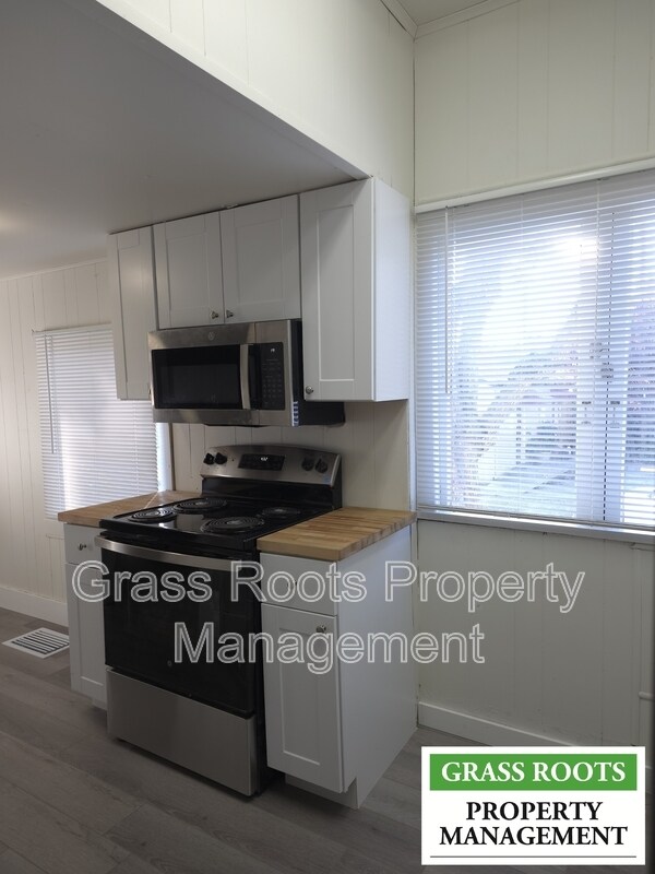 Building Photo - 202 Colfax Ave