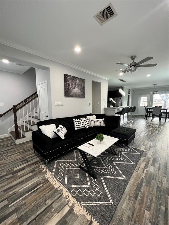 Foto del edificio - 4732 Carmen St