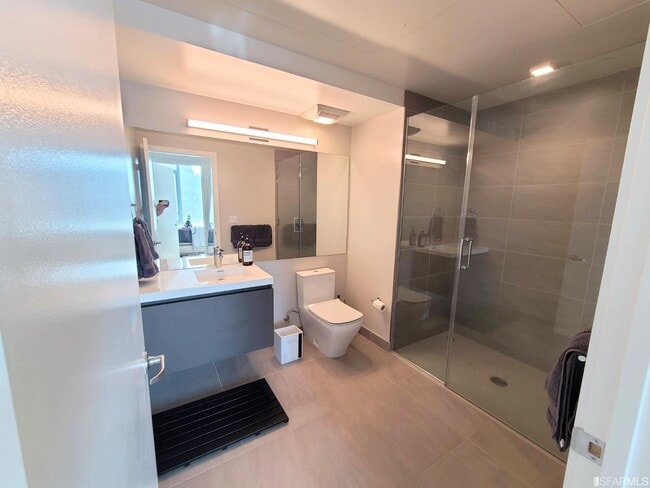 Building Photo - 1545 Pine St