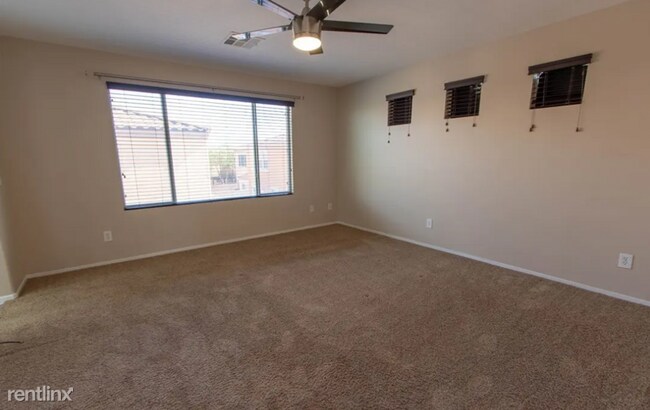 Building Photo - 4 br, 3 bath House - 9966 Otterburn Street...
