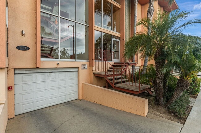 Building Photo - 382 Coronado Ave