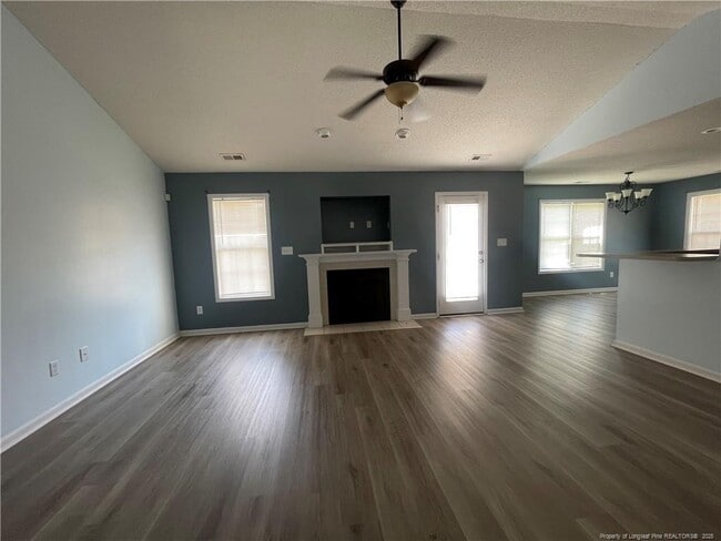 Building Photo - 1413 Avoncroft Dr