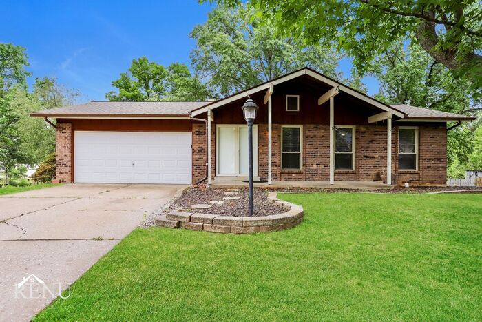 Foto principal - 35 Newberry Dr