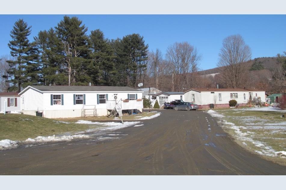 Primary Photo - 1505 Bellows Falls Rd