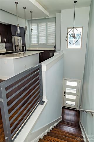 Foto del edificio - 326 Helix Wy