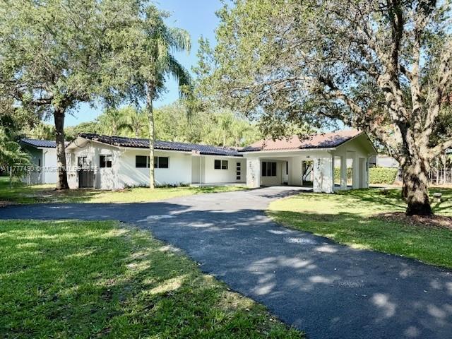 Foto del edificio - 9450 SW 104th St