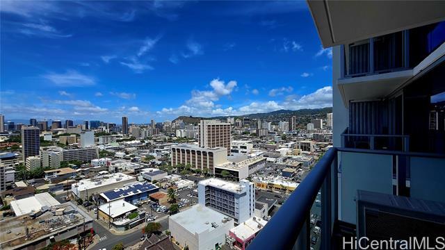 Foto del edificio - 1515 Liona St