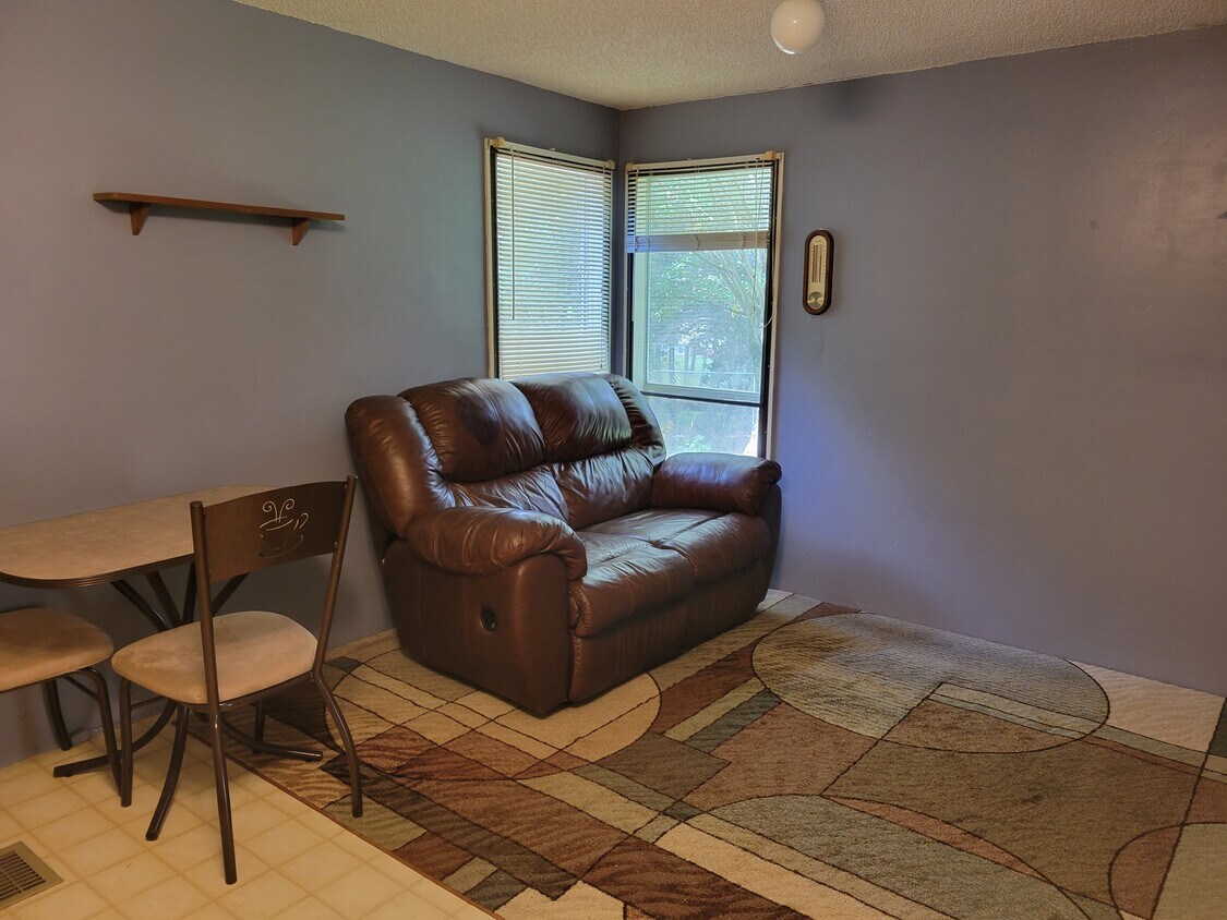 115 Bowsprit Ln Unit 1, Kingston, TN 37763 Apartments in Kingston, TN