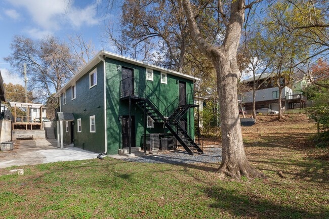 Building Photo - 197 South Ave SE