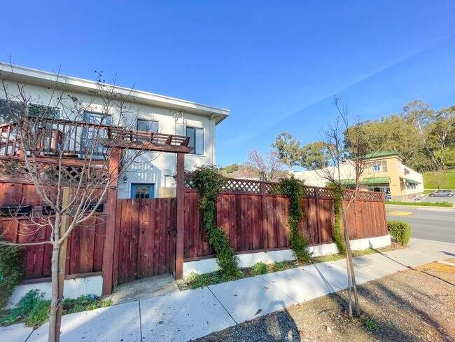 Front Exterior - 821 Sir Francis Drake Blvd