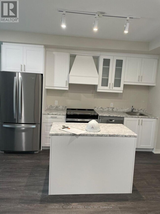 Photo du bâtiment - 50 Herrick Ave