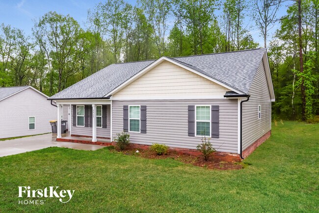 Building Photo - 2065 Samantha Dr