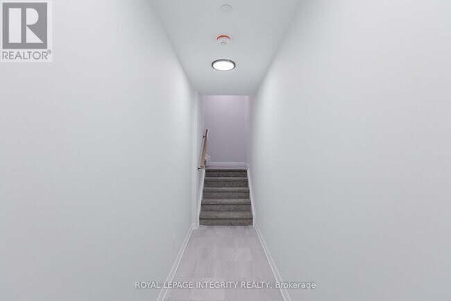 Photo du bâtiment - 401 Glenroy Gilbert Dr