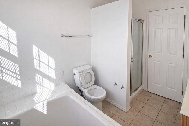 Foto del edificio - 43 Bank Spring Ct