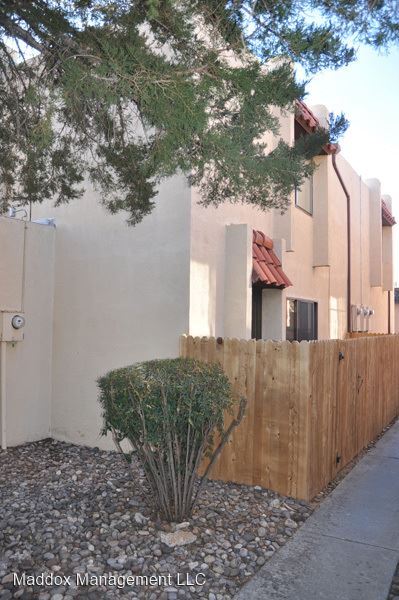 Building Photo - 2 br, 1.5 bath House - 8333 Comanche Road ...