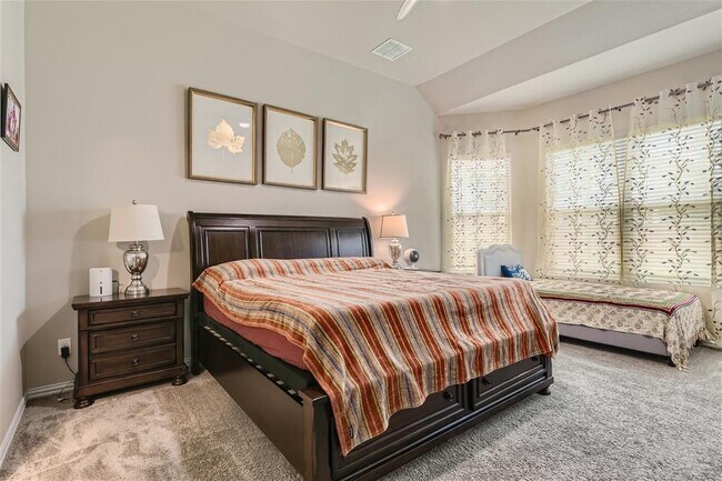 Foto del edificio - 2417 Roaring River Trail