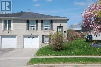 Building Photo - 168 Old Sheppard Ave